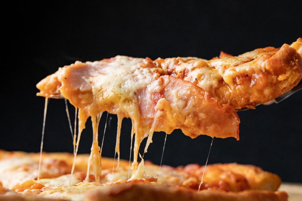 208_Pizza_Pan_Molho_2